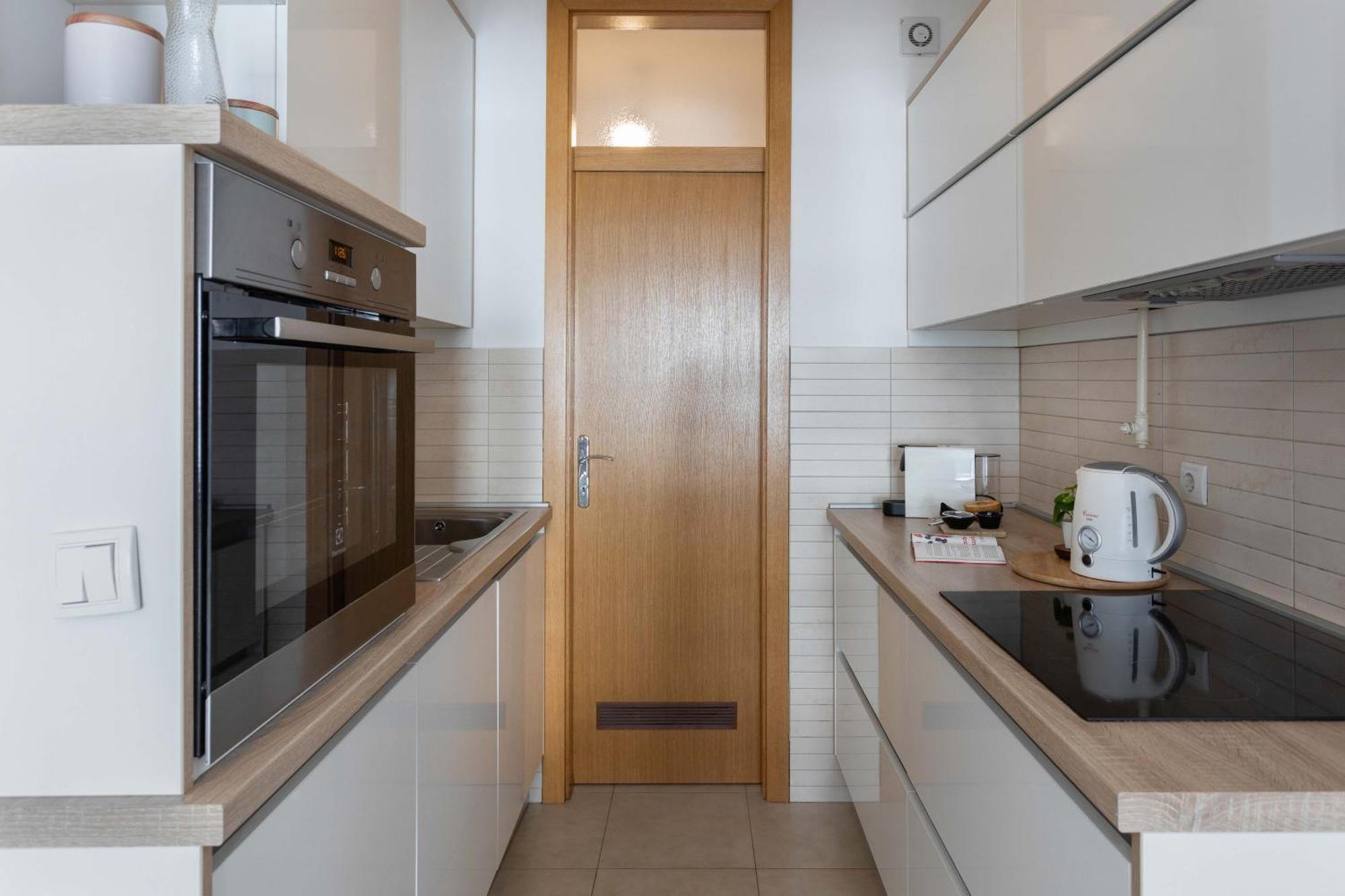 דירות זאגרב Sunny 1Bdr With Balcony & Parking מראה חיצוני תמונה