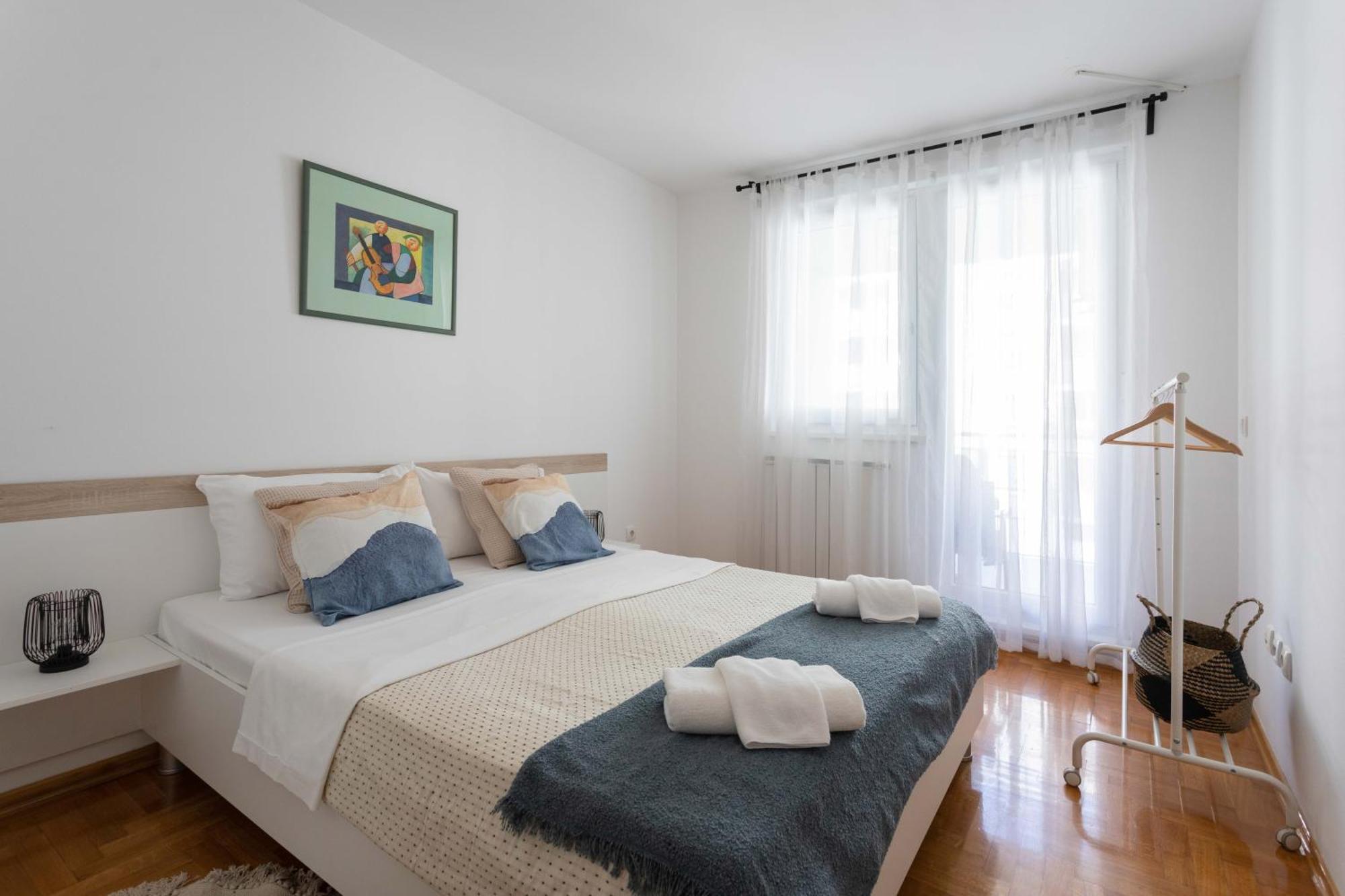 דירות זאגרב Sunny 1Bdr With Balcony & Parking מראה חיצוני תמונה