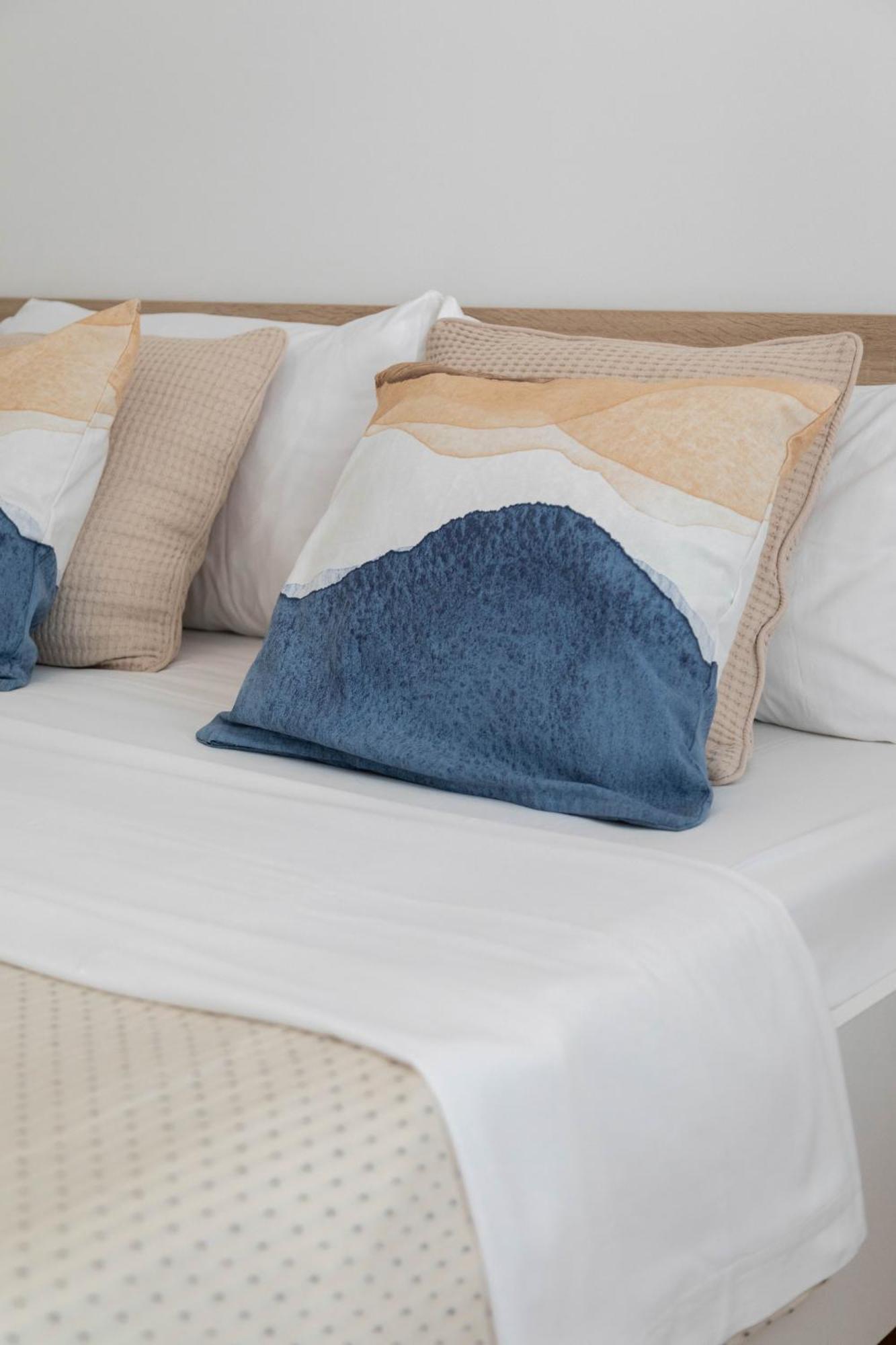 דירות זאגרב Sunny 1Bdr With Balcony & Parking מראה חיצוני תמונה